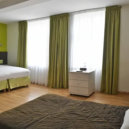 Hotel Ibis Styles Cathedrale 3*