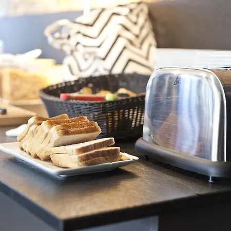 Ibis Styles Cathedrale Hotel