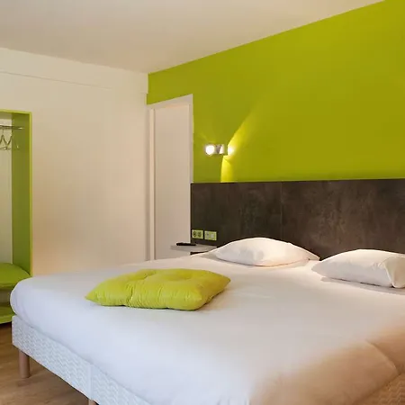 Ibis Styles Cathedrale Hotel 3*