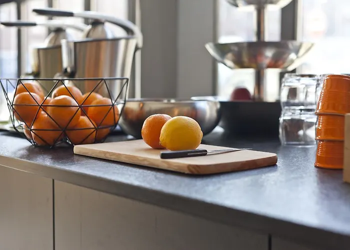 Ibis Styles Cathedrale Hotel 3*